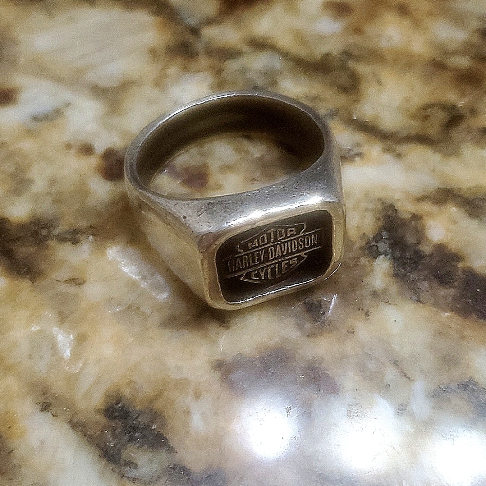 - Vintage Sterling Silver Men's Harley Davidson Ring HEAVY